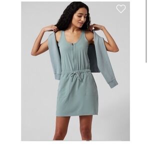 Athleta Expedition Dress Green Romper Sleeveless Zip Up Drawstring Waist‎ Size 6